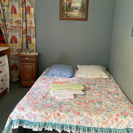 Chambre Chez L'Habitant Noisiel Exterior foto