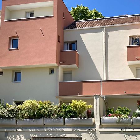 Chambre Chez L'Habitant Noisiel Exterior foto